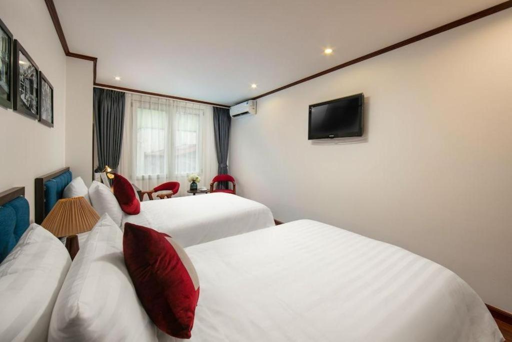 Serene Premier Hotel Ханой Экстерьер фото