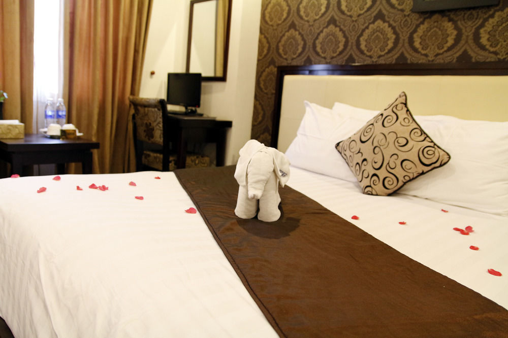 Serene Premier Hotel Ханой Экстерьер фото