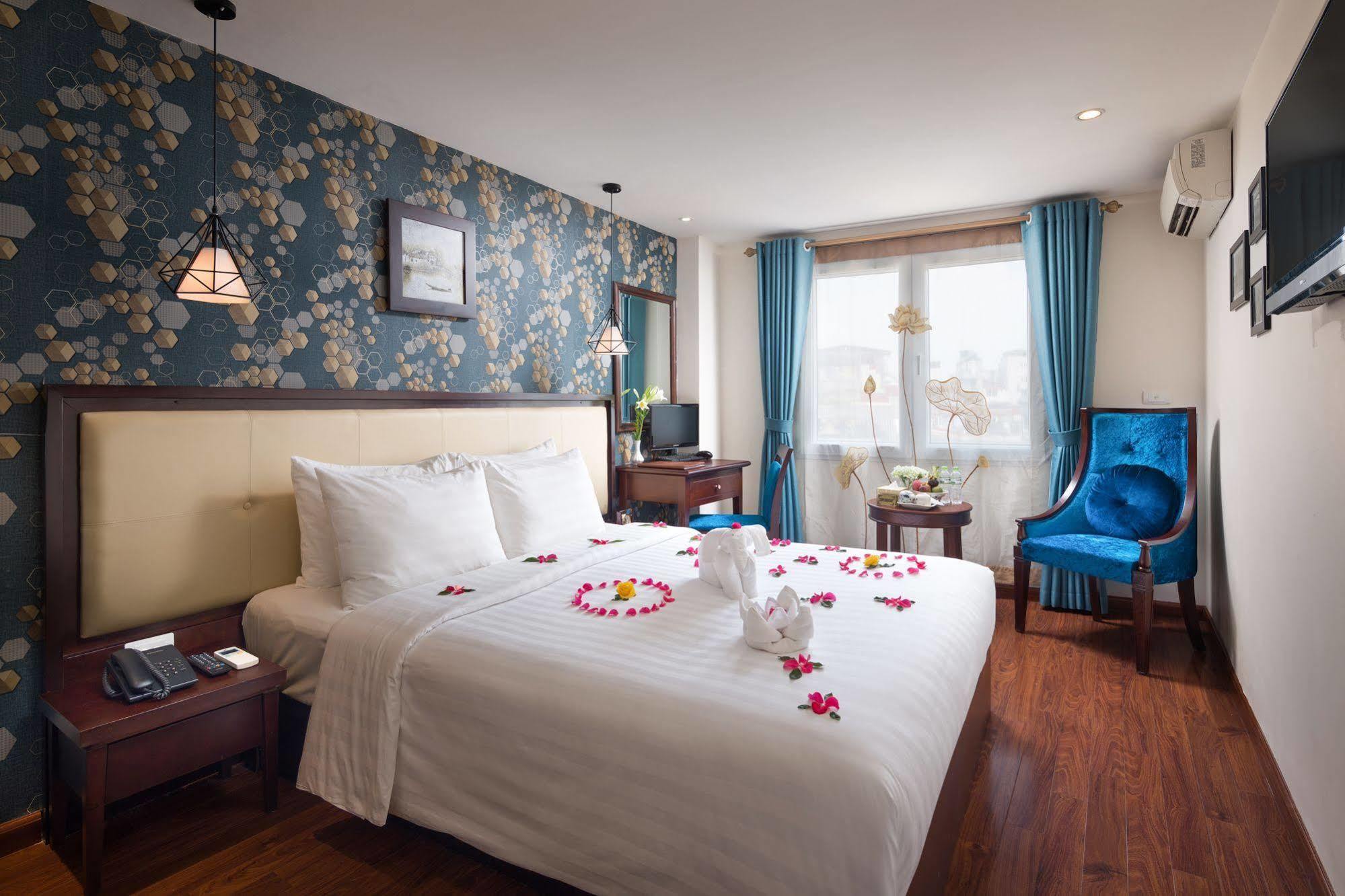 Serene Premier Hotel Ханой Экстерьер фото